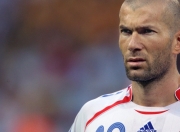 开云体育在线-铁血意志与战术纪律，乌克兰如何以整体压制荷兰的华丽天赋