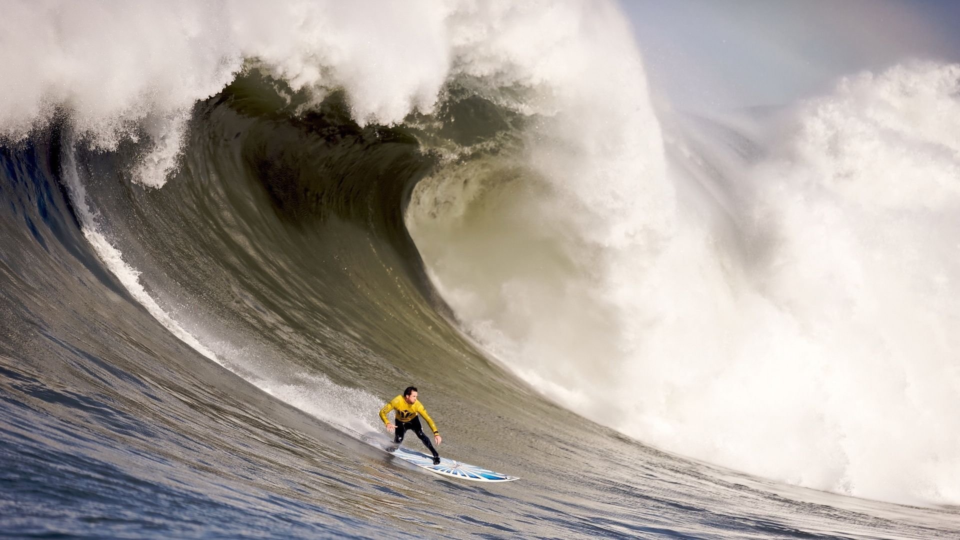 逆转之夜，唯有神迹，山东男篮与欧文，凭什么让世界屏息？